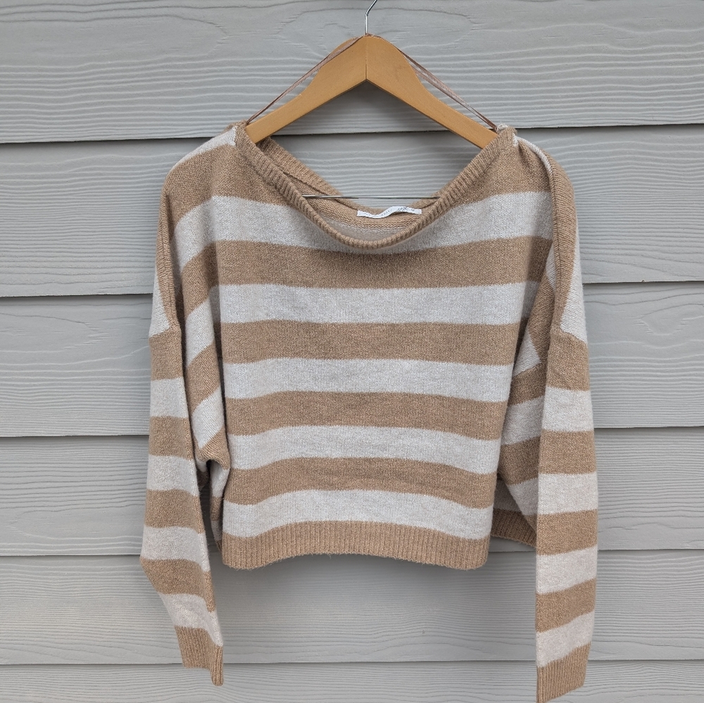 Altar'd State Sweater NWT Size M Off-the-Shoulder Brown and Cream Soft Cozy